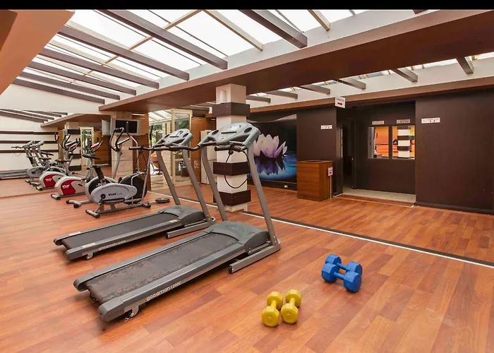 波拉特温泉酒店 酒店